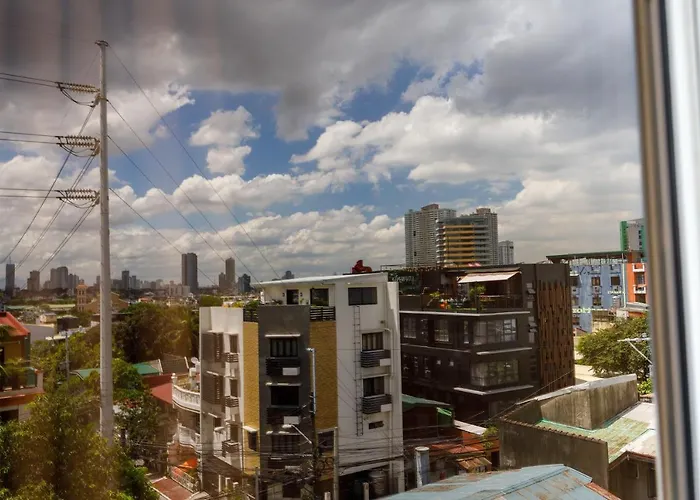 5880 Enriquez Residences Manila