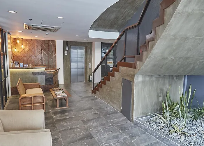 Apartment 5880 Enriquez Residences *